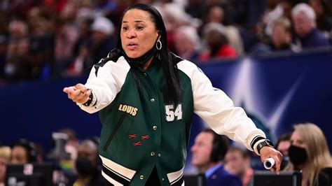 dawn staley fashion style.